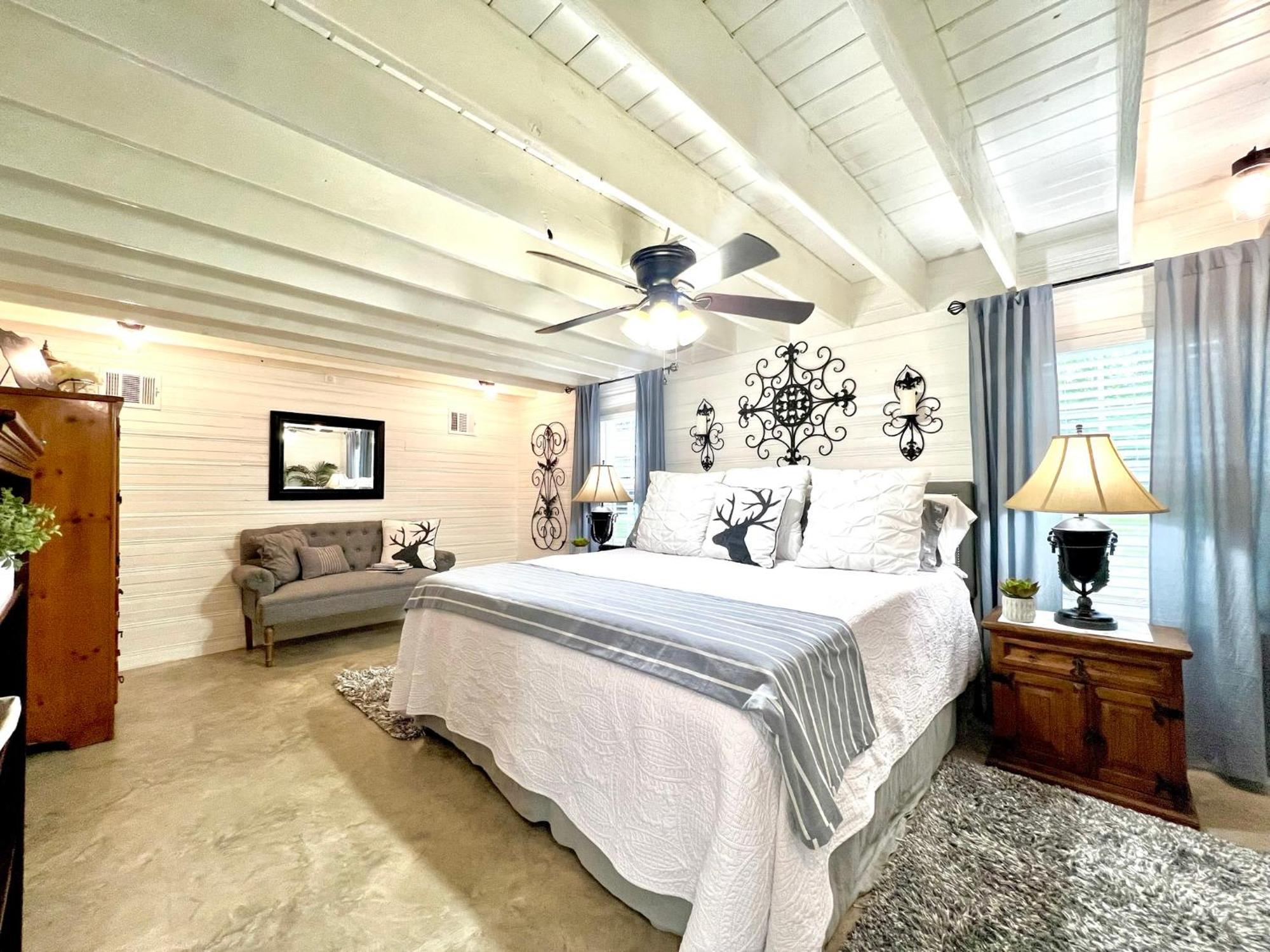 Platt A Tranquil Retreat Loaded With Ambiance! Sleeps 10ヴィラ エクステリア 写真